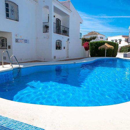 Pinos 20 Menyber Villa Нерха Екстериор снимка
