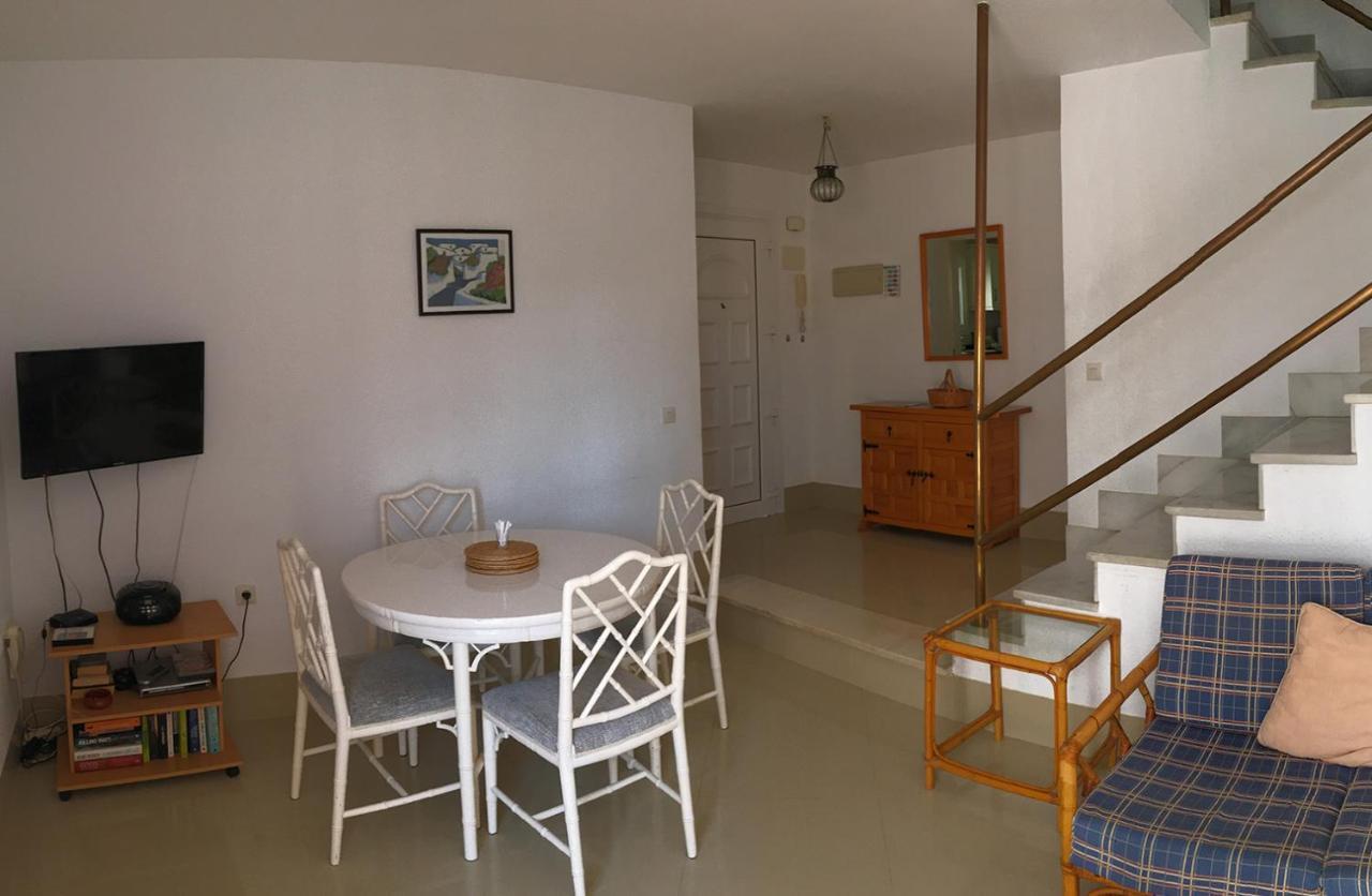 Pinos 20 Menyber Villa Нерха Екстериор снимка